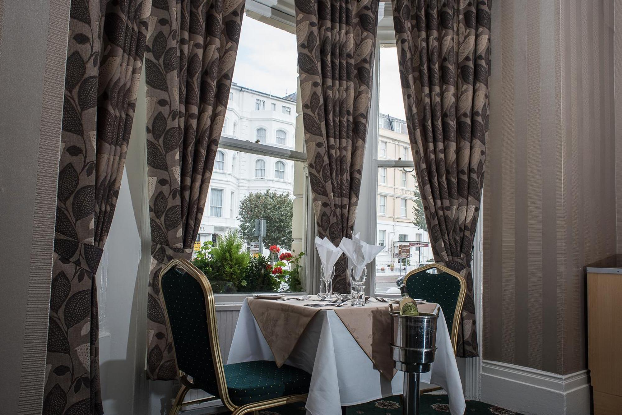 Haddon Hall Hotel Eastbourne Zewnętrze zdjęcie