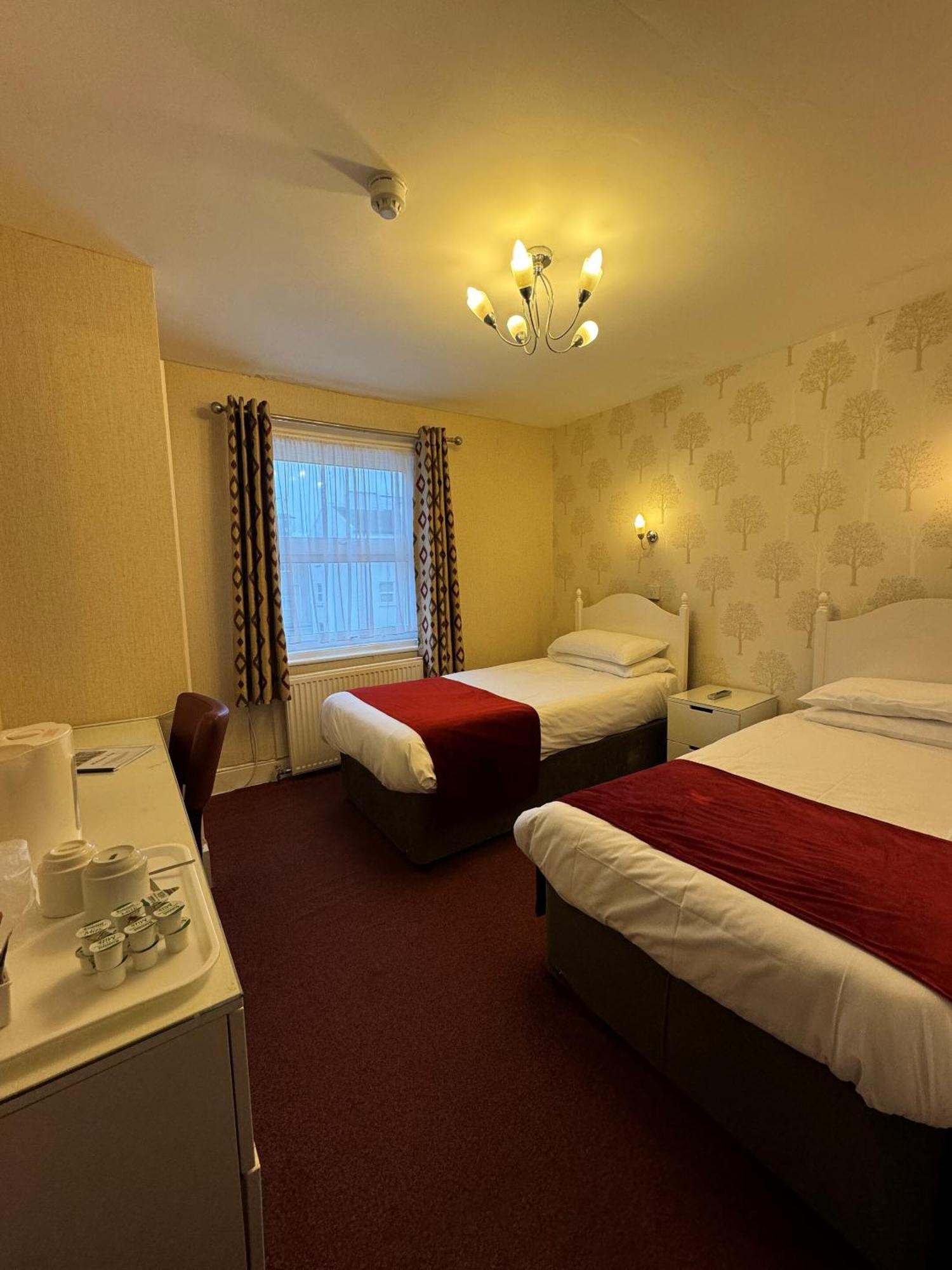 Haddon Hall Hotel Eastbourne Pokój zdjęcie